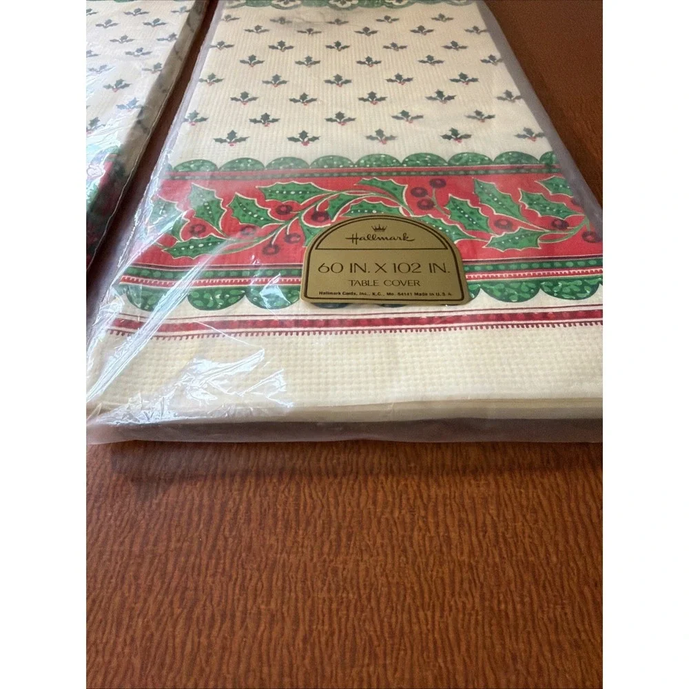 2 NOS Hallmark Christmas Paper Table Covers 60